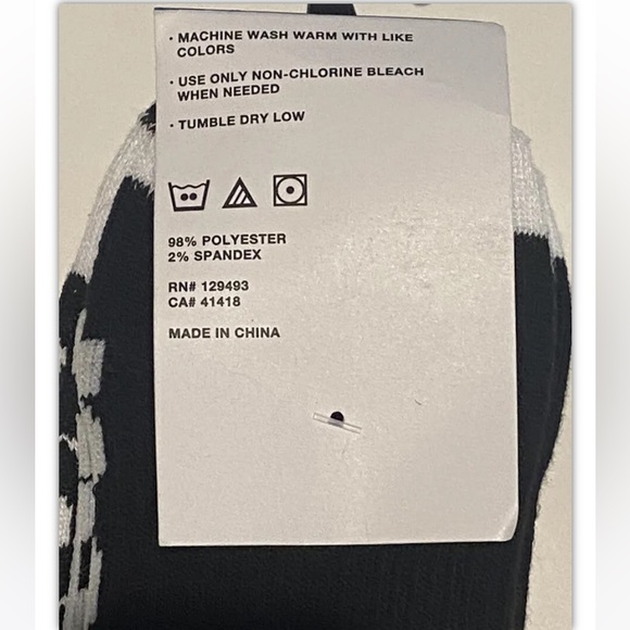 Neff No Show Socks 3 Pair Boys Youth 3-5.5 Black White w/ Logo Skate Ride Kids - Picture 4 of 10